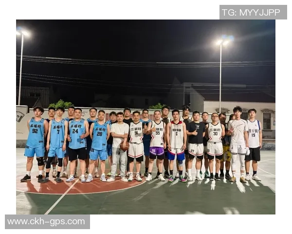 武汉篮球队灵活性创新高引发热议助力球队崛起与发展